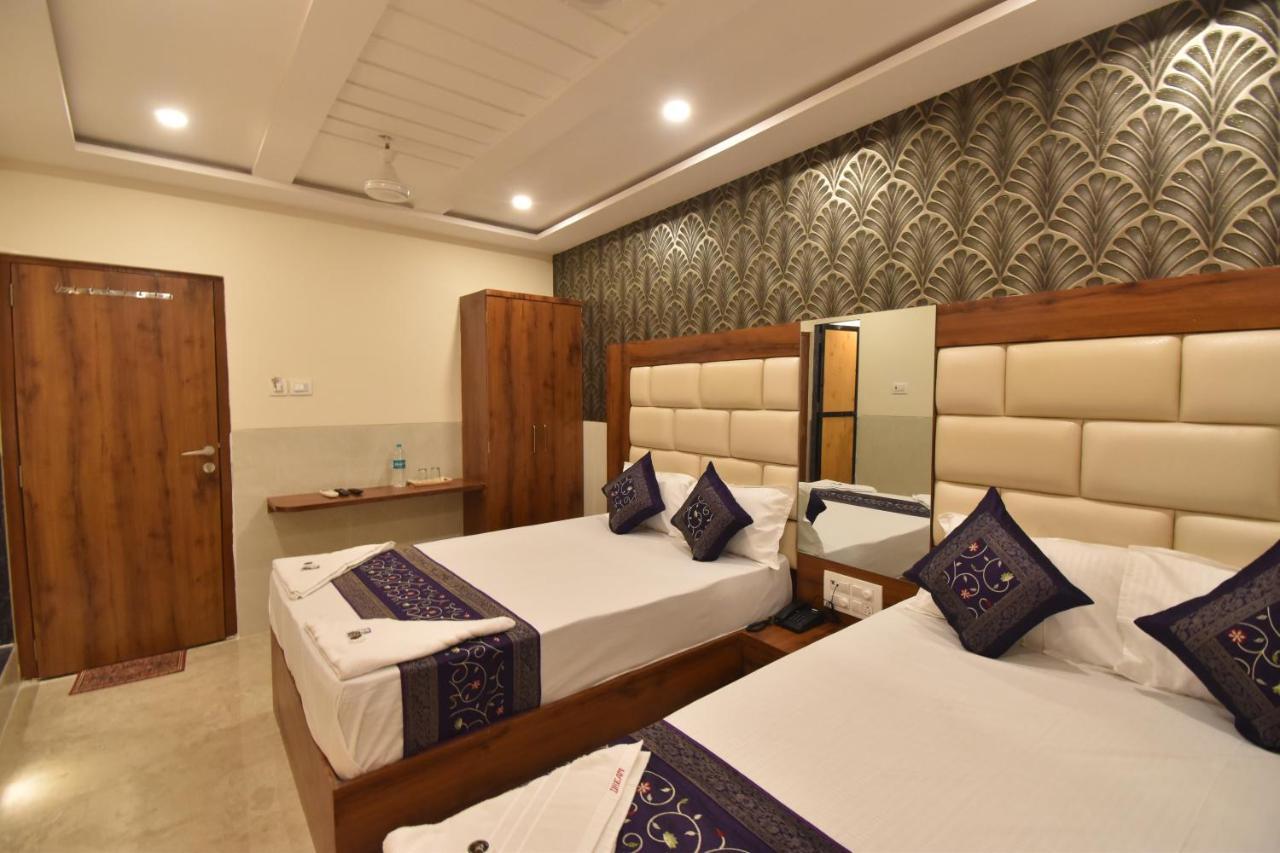 Hotel Dream Palace Residency - Near To Us Embassy Bkc Mumbai Exteriör bild